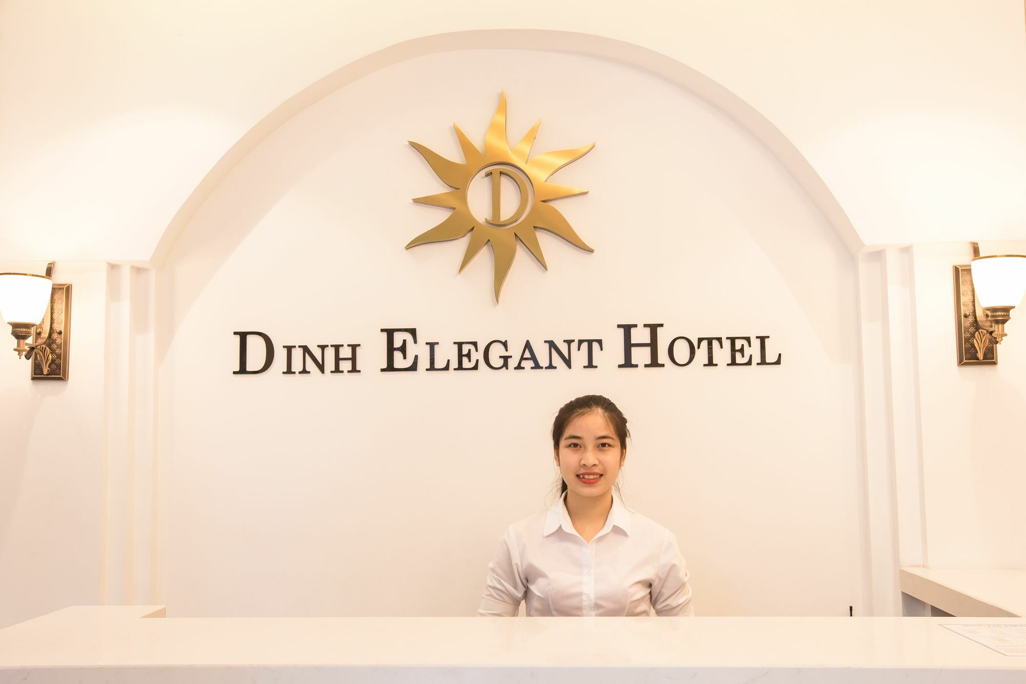 Dinh Elegant Hanoi Hotel Экстерьер фото