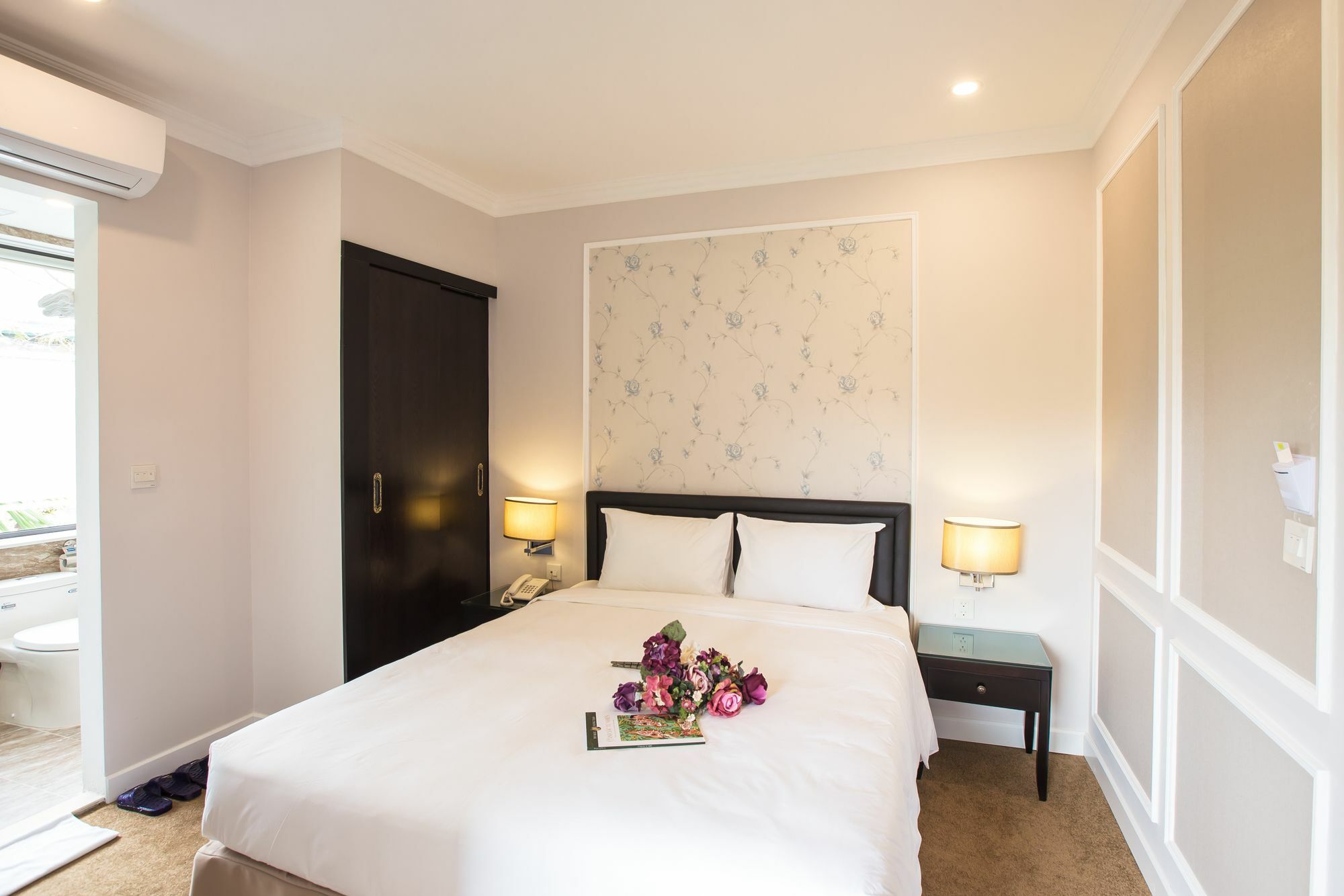 Dinh Elegant Hanoi Hotel Экстерьер фото