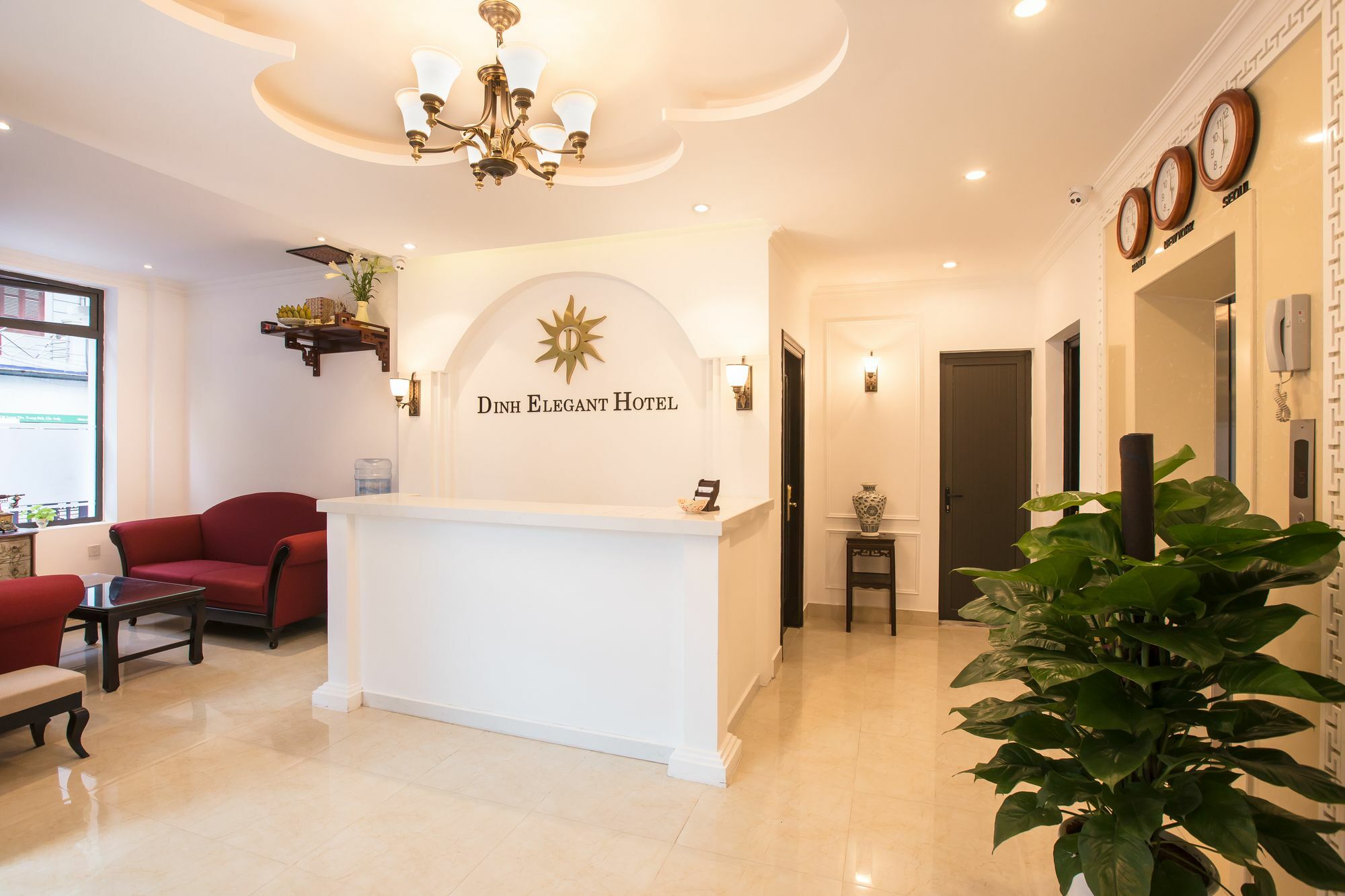 Dinh Elegant Hanoi Hotel Экстерьер фото