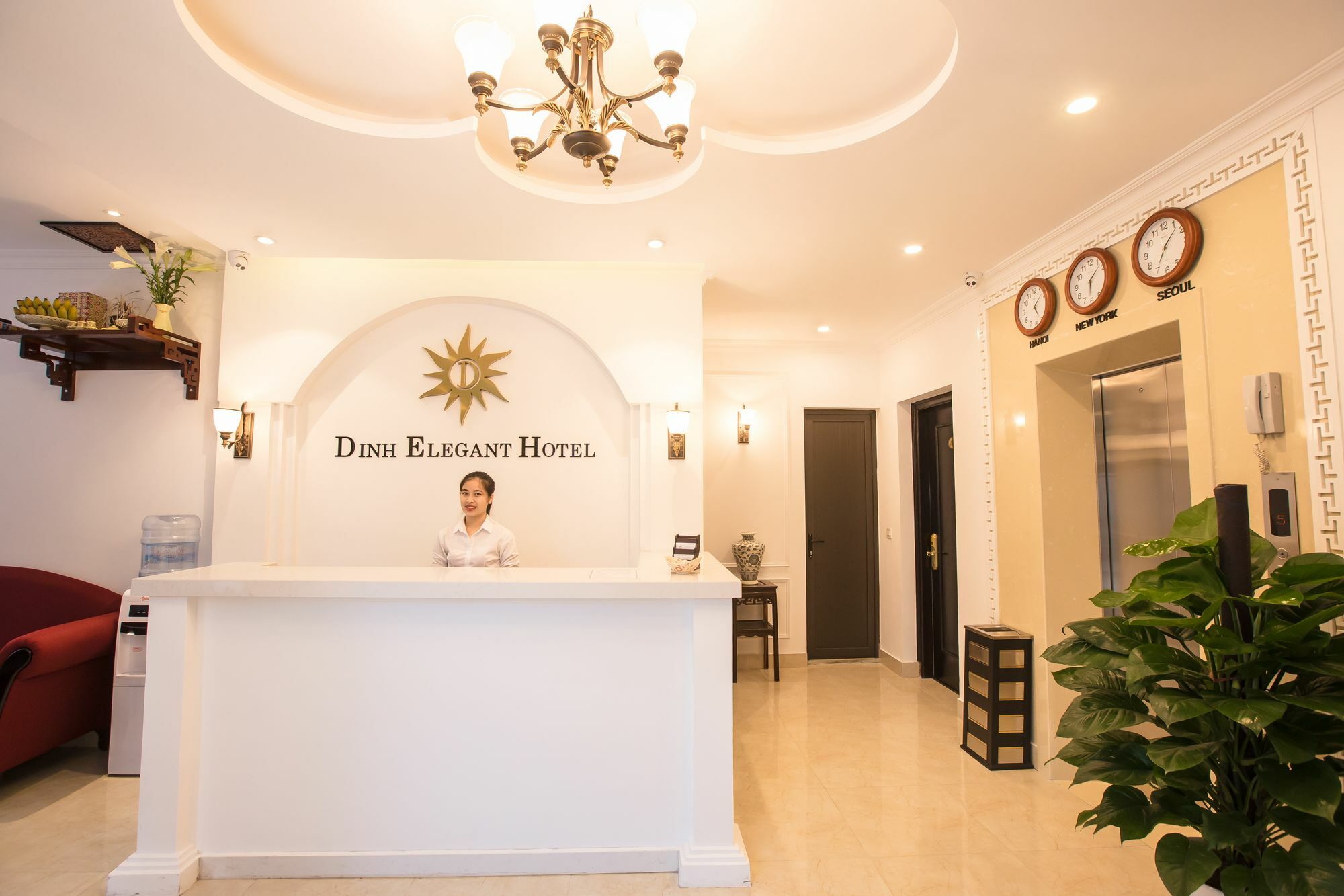 Dinh Elegant Hanoi Hotel Экстерьер фото