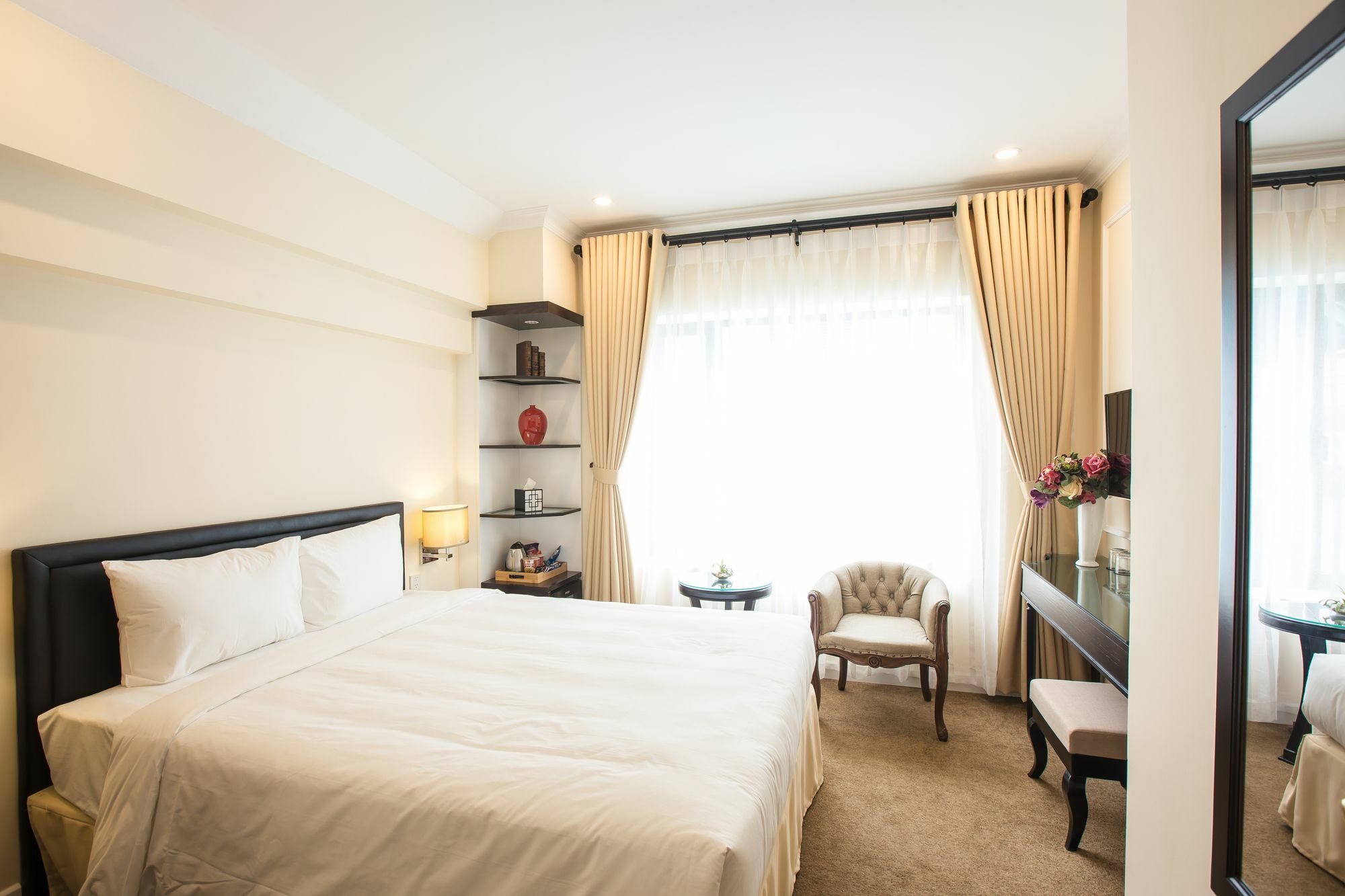 Dinh Elegant Hanoi Hotel Экстерьер фото