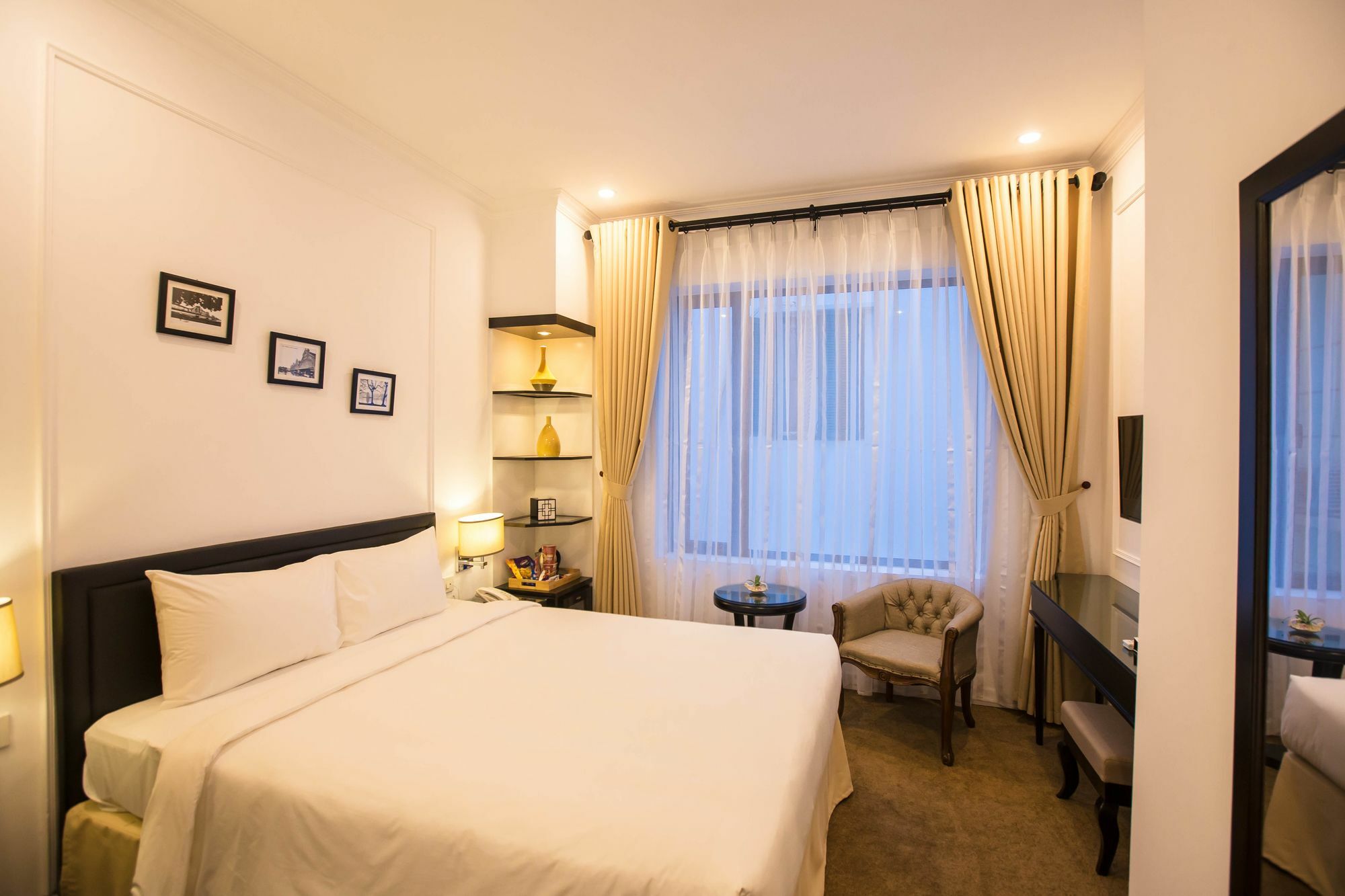 Dinh Elegant Hanoi Hotel Экстерьер фото